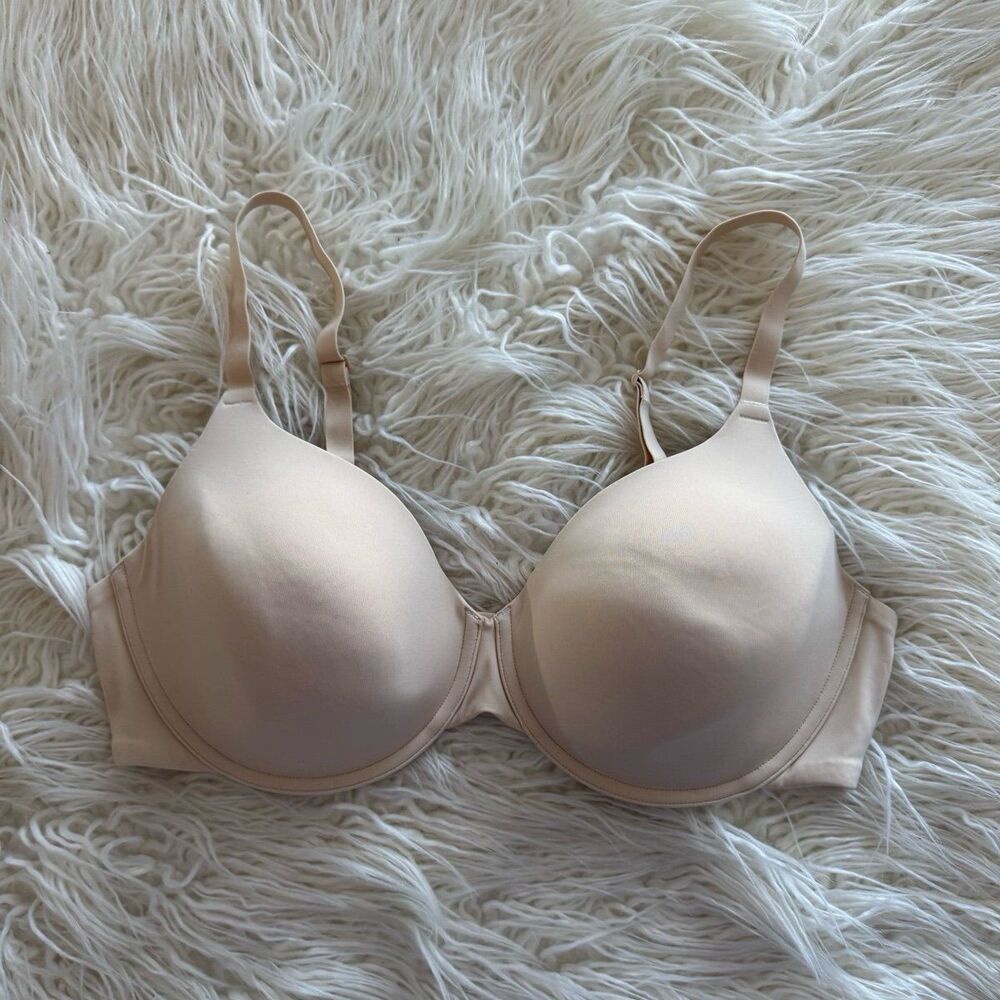 Skims Fits Everybody T-shirt Bra Sand Size 40C - Picture 2 of 6